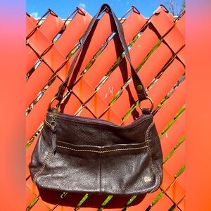 Sak brand women’s brown leather shoulder bag purse with durable brass rings